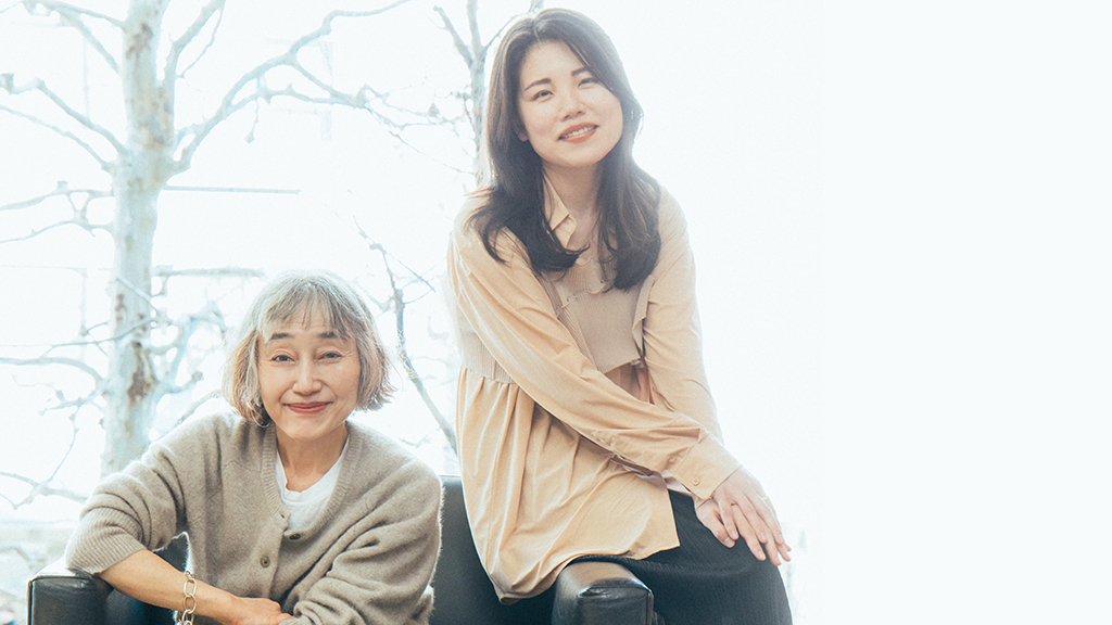 『外の世界の話を聞かせて』刊行記念対談　江國香織×井戸川射子